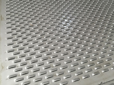 不銹鋼板沖孔網(wǎng) 不銹鋼板沖孔網(wǎng)
