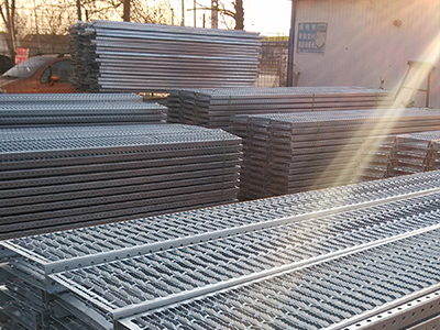 樓梯踏步防滑板 樓梯踏步防滑板